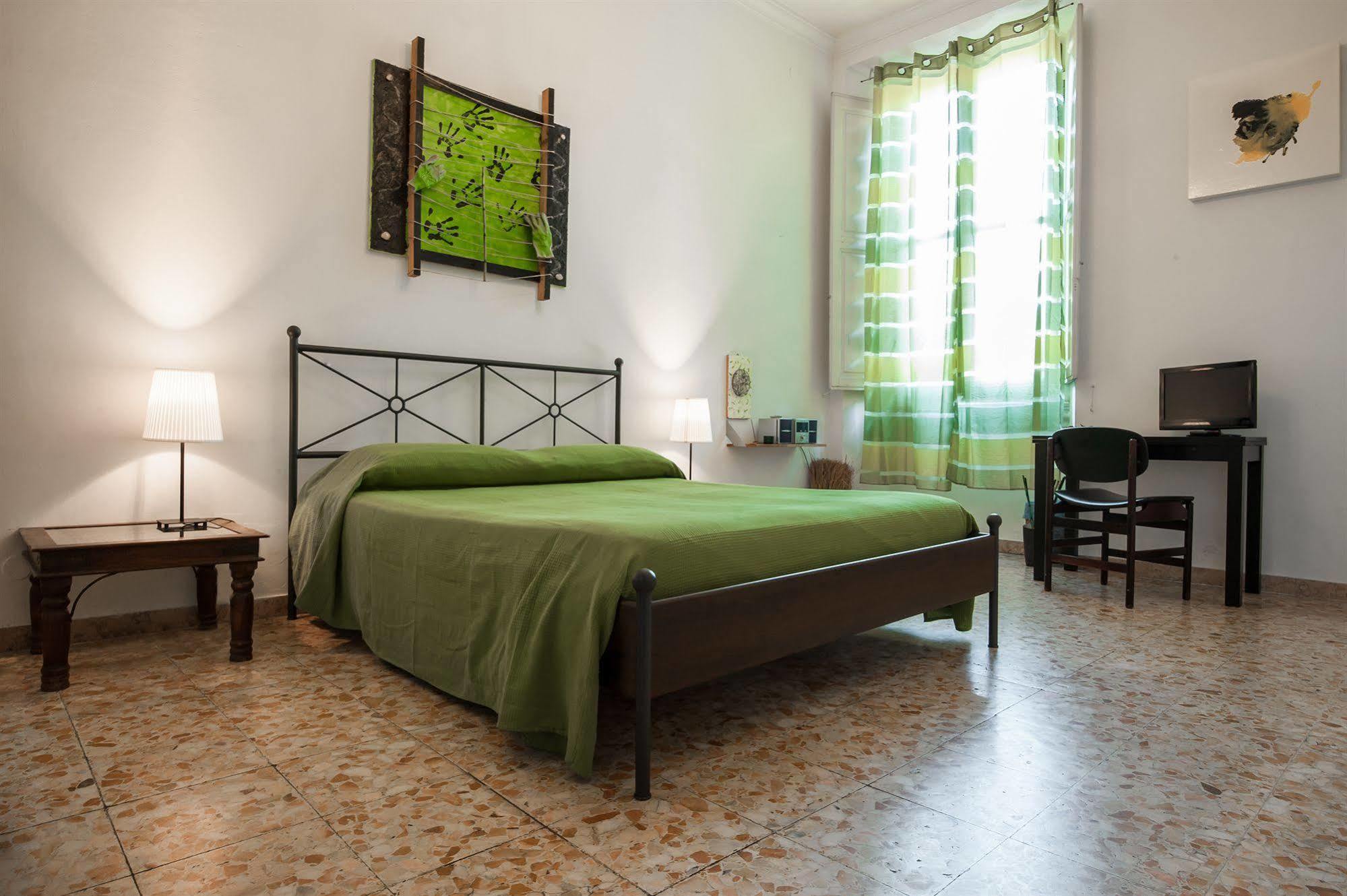 B&B 5 Sensi Firenze Bagian luar foto