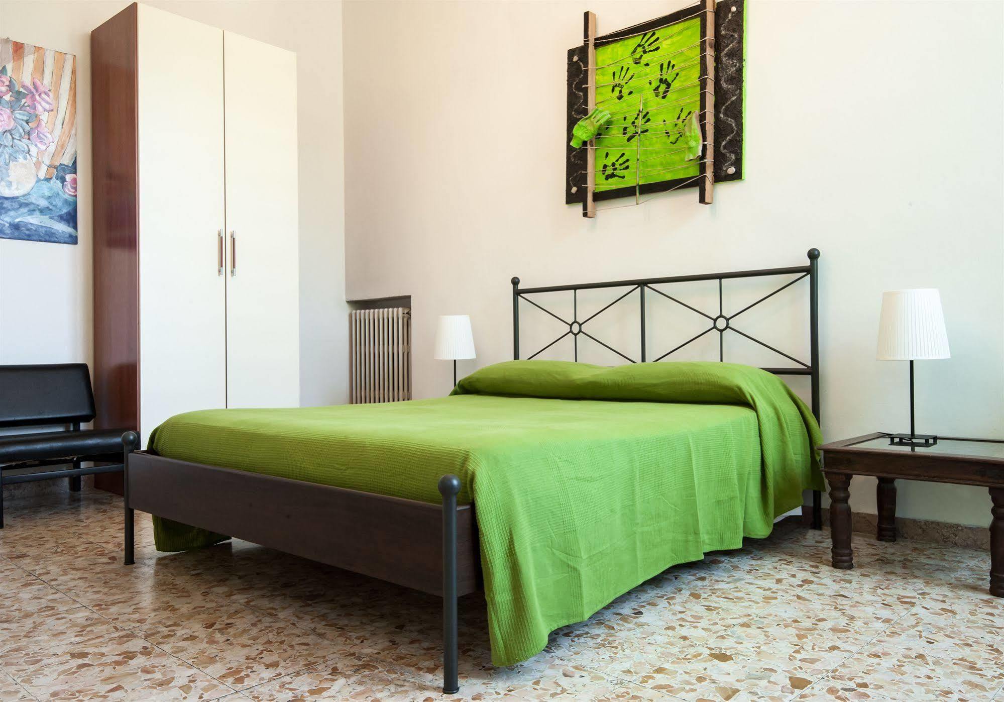 B&B 5 Sensi Firenze Bagian luar foto